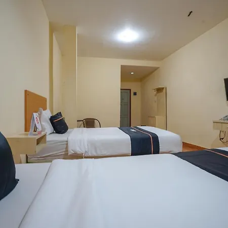 Oyo 427 Hotel Galaxy-3