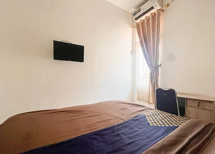 Reddoorz Near Underpass Simpang Patal Palembang Hotel